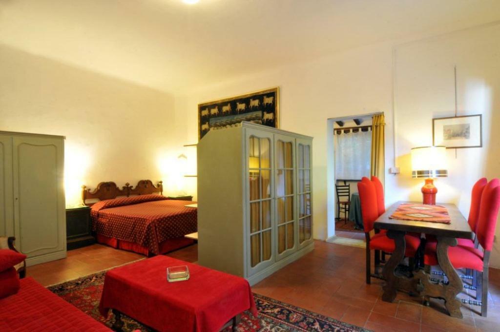 Villa In Private Estate,Shared Pool,Parking,3Km To Ponte Vecchio Florence Exterior photo