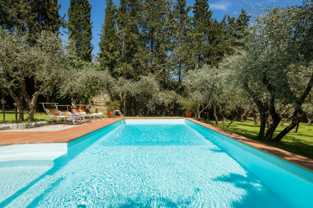 Villa In Private Estate,Shared Pool,Parking,3Km To Ponte Vecchio Florence Exterior photo